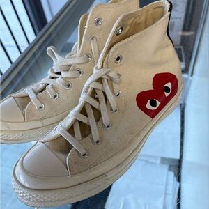 CDG CONVERSE WOMENS SIZE 8